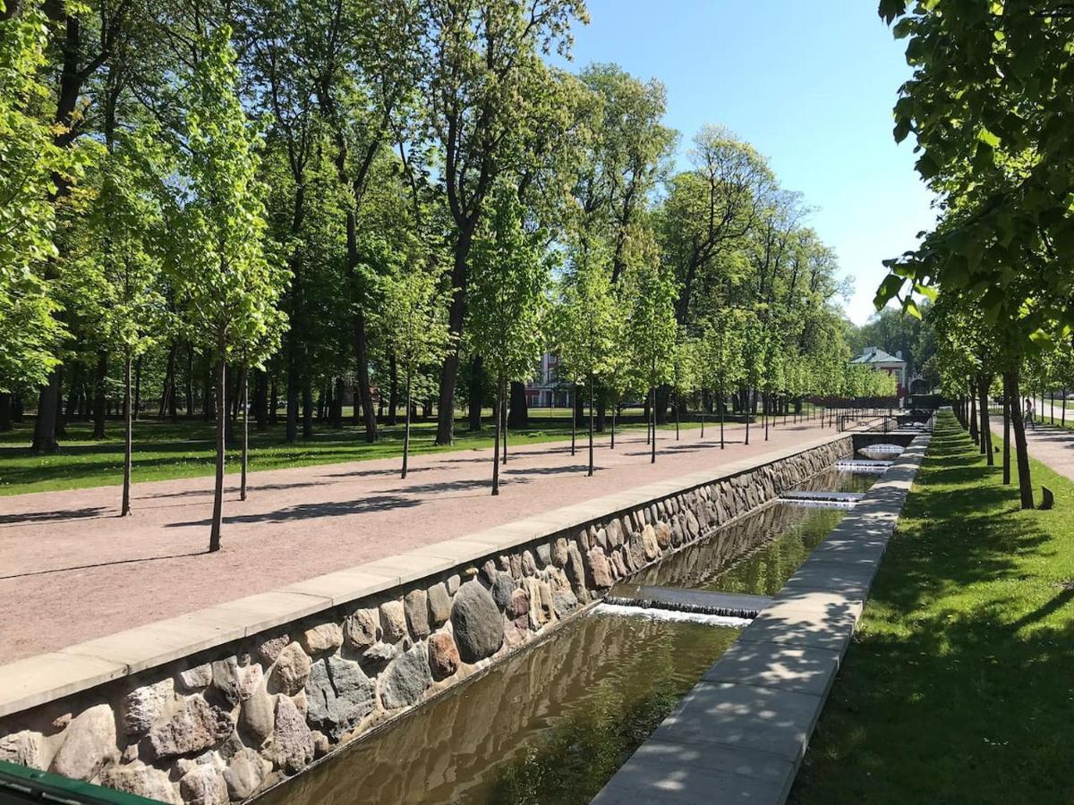 1 Bedroom Apartment Near Kadriorg Swan Pond Tallinn Eksteriør bilde